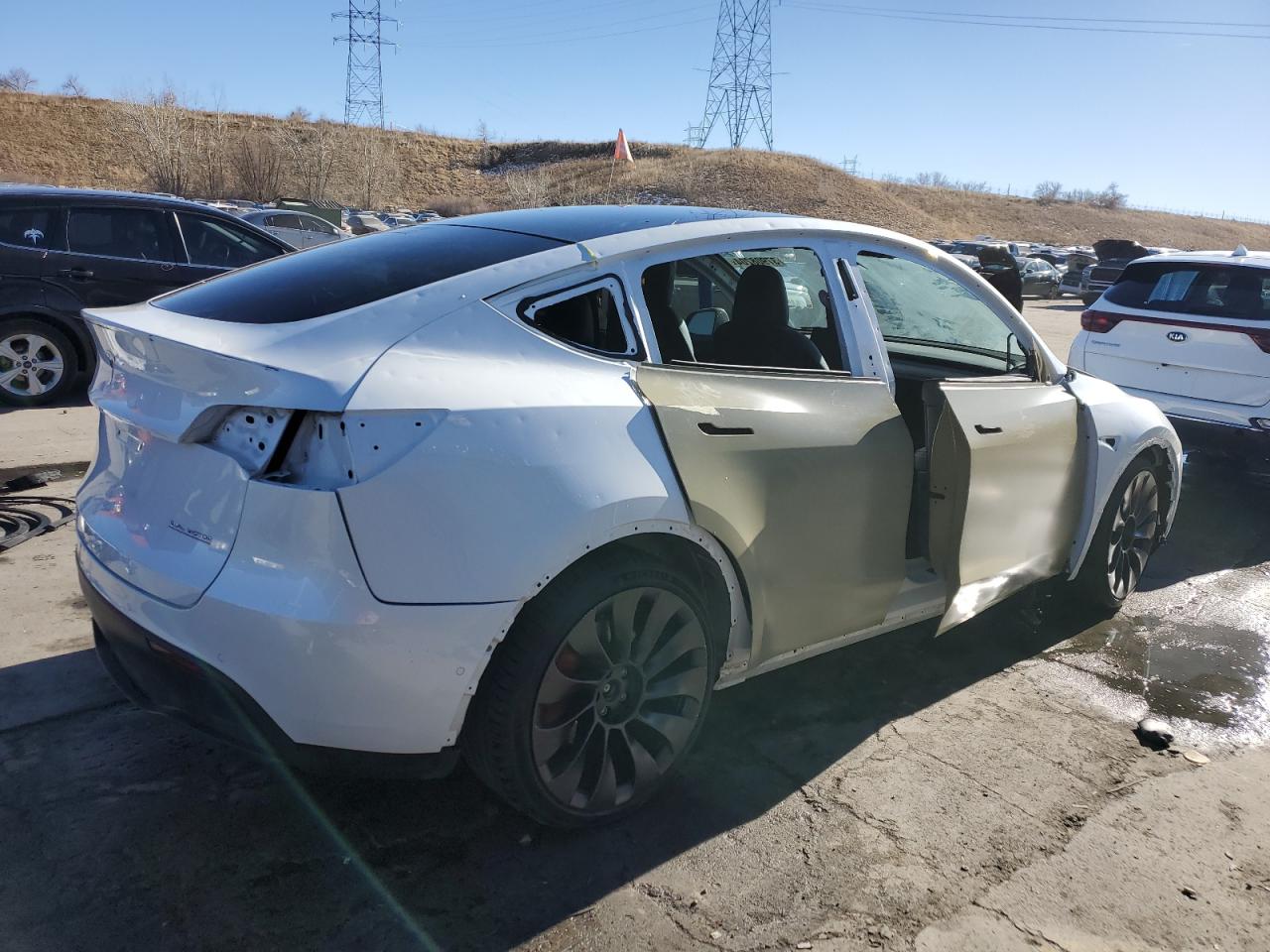 Автомобиль TESLA MODEL Y 2022 | GrandCar Автомобиль TESLA MODEL Y 2022 | GrandCar