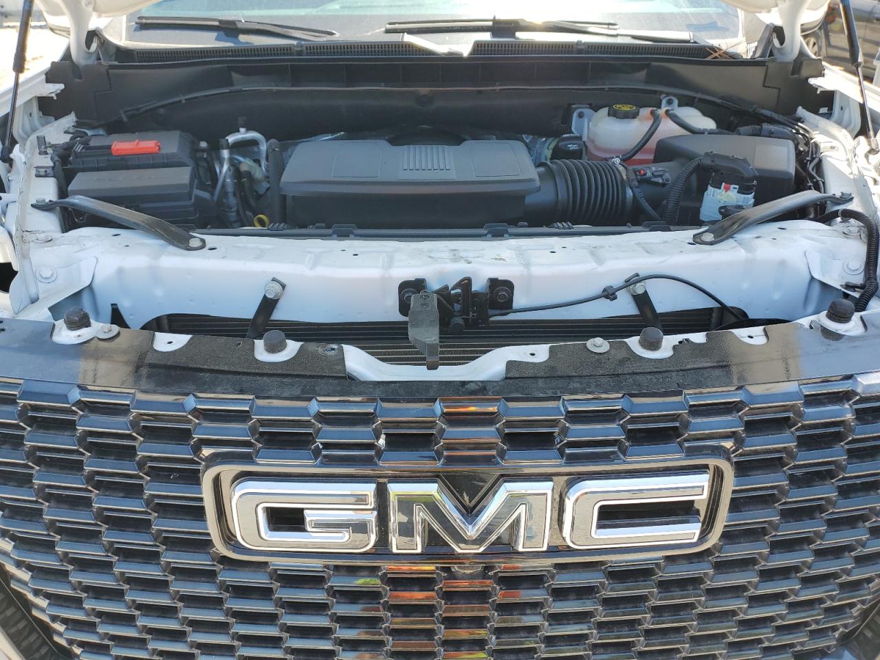 Автомобіль GMC YUKON DENALI ULTIMATE 2023 | GrandCar Автомобіль GMC YUKON DENALI ULTIMATE 2023 | GrandCar