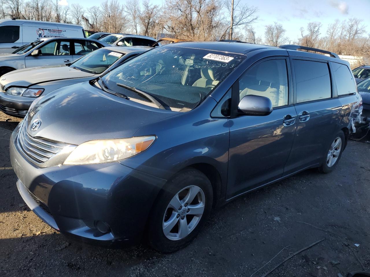 Автомобіль TOYOTA SIENNA LE 2017 | GrandCar