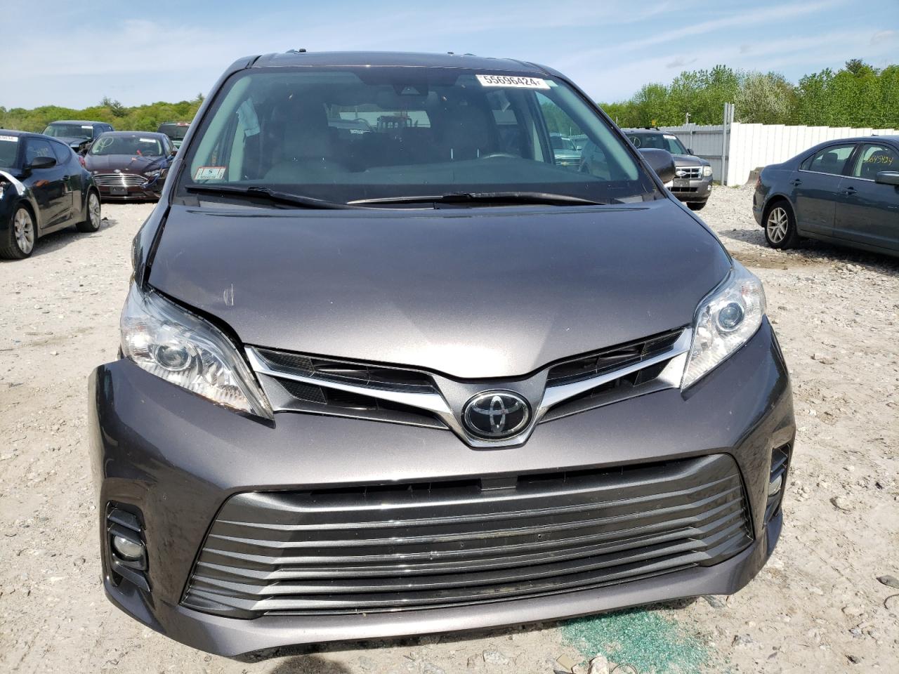 Автомобіль TOYOTA SIENNA XLE 2020 | GrandCar Автомобіль TOYOTA SIENNA XLE 2020 | GrandCar