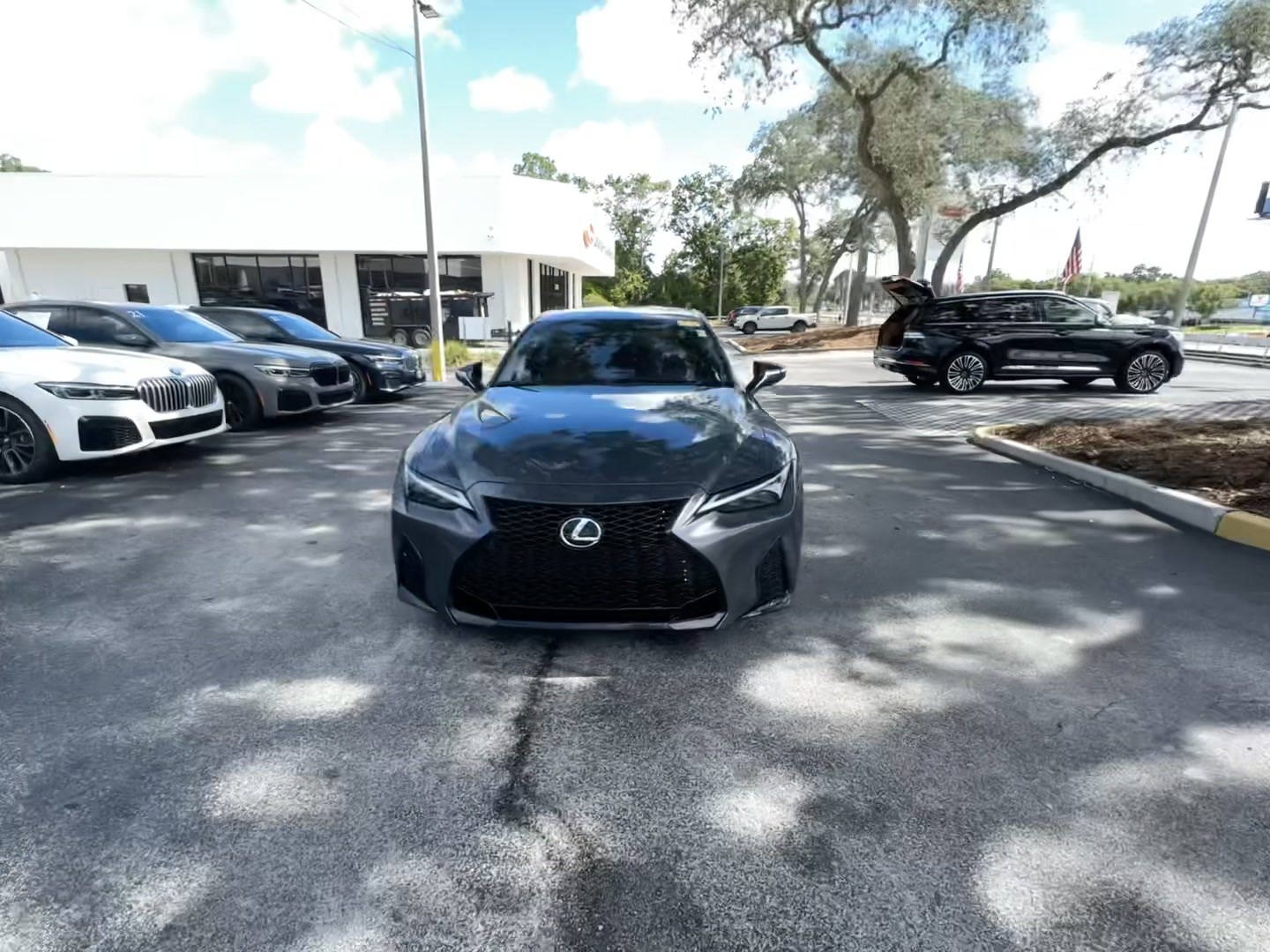 Автомобіль Lexus IS 350 SPORT 2023 | GrandCar