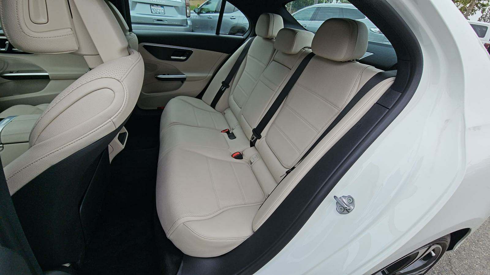 Автомобіль Mercedes-Benz C 300 2022 | GrandCar Автомобіль Mercedes-Benz C 300 2022 | GrandCar