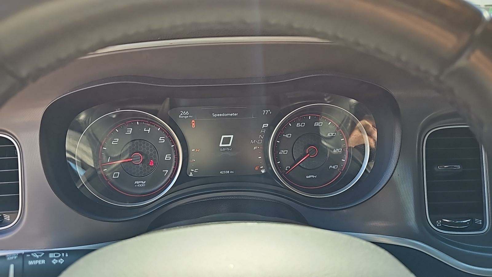 Автомобиль Dodge Charger SXT 2022 | GrandCar Автомобиль Dodge Charger SXT 2022 | GrandCar