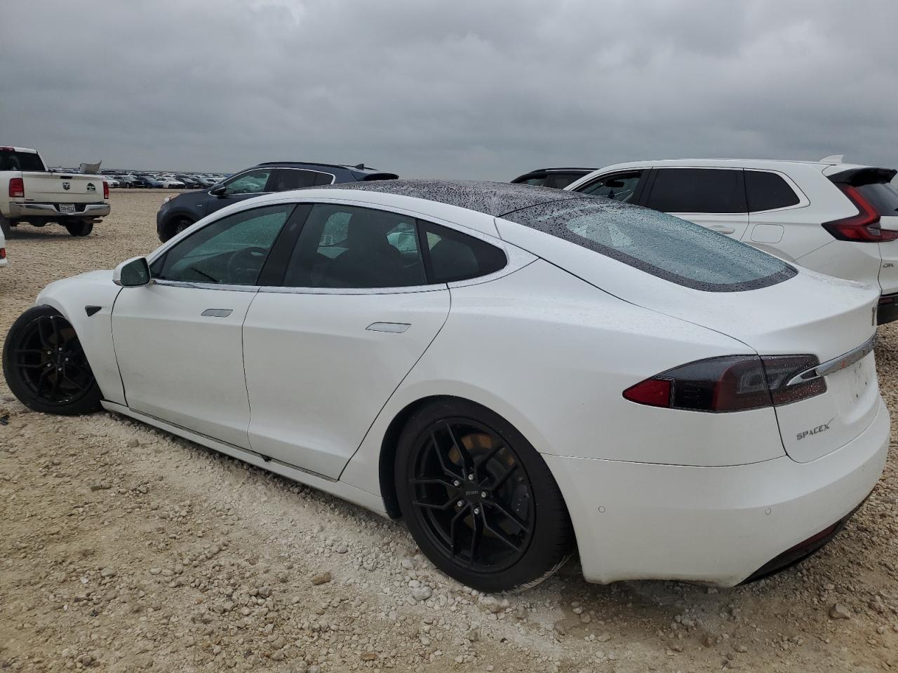 Автомобіль TESLA MODEL S 2020 | GrandCar Автомобіль TESLA MODEL S 2020 | GrandCar