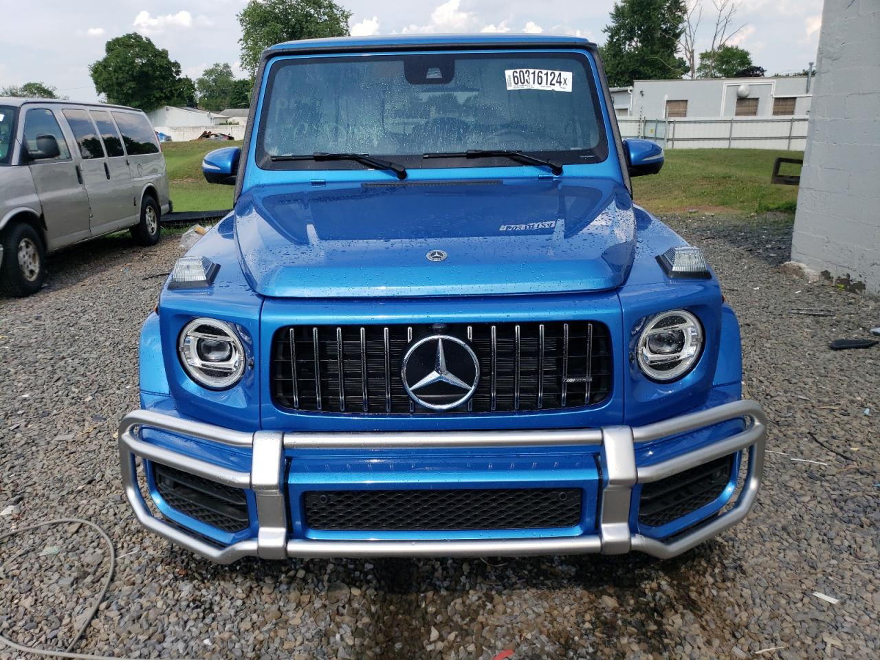 Автомобиль MERCEDES-BENZ G 63 AMG 2024 | GrandCar Автомобиль MERCEDES-BENZ G 63 AMG 2024 | GrandCar