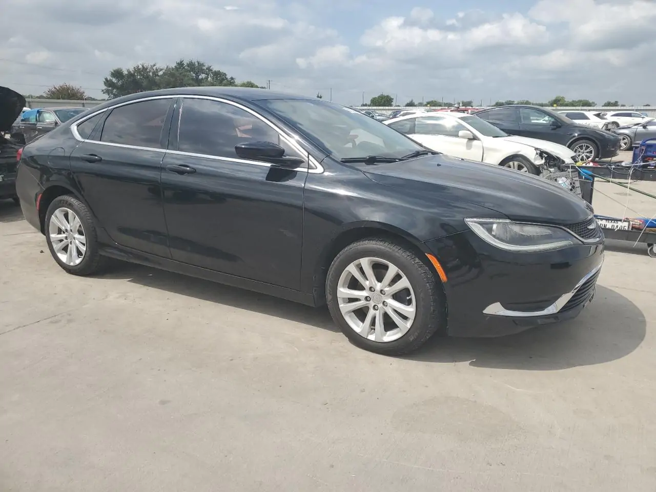 Автомобіль CHRYSLER 200 LIMITED 2016 | GrandCar Автомобіль CHRYSLER 200 LIMITED 2016 | GrandCar