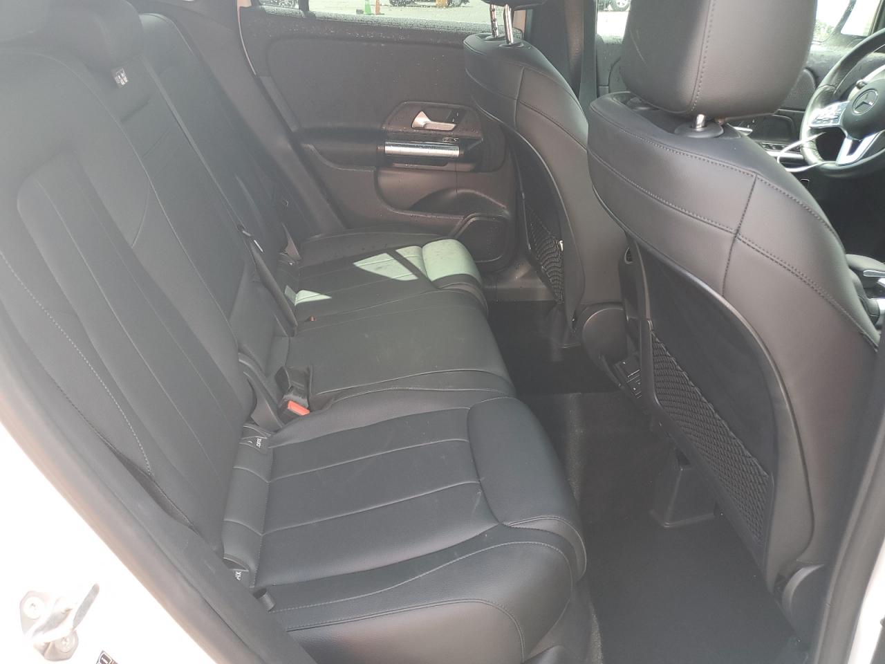 Автомобіль MERCEDES-BENZ GLA 250 2021 | GrandCar Автомобіль MERCEDES-BENZ GLA 250 2021 | GrandCar