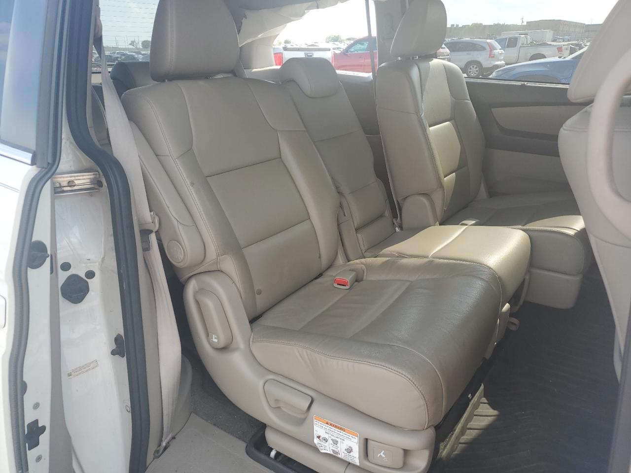 Автомобиль HONDA ODYSSEY EXL 2016 | GrandCar Автомобиль HONDA ODYSSEY EXL 2016 | GrandCar