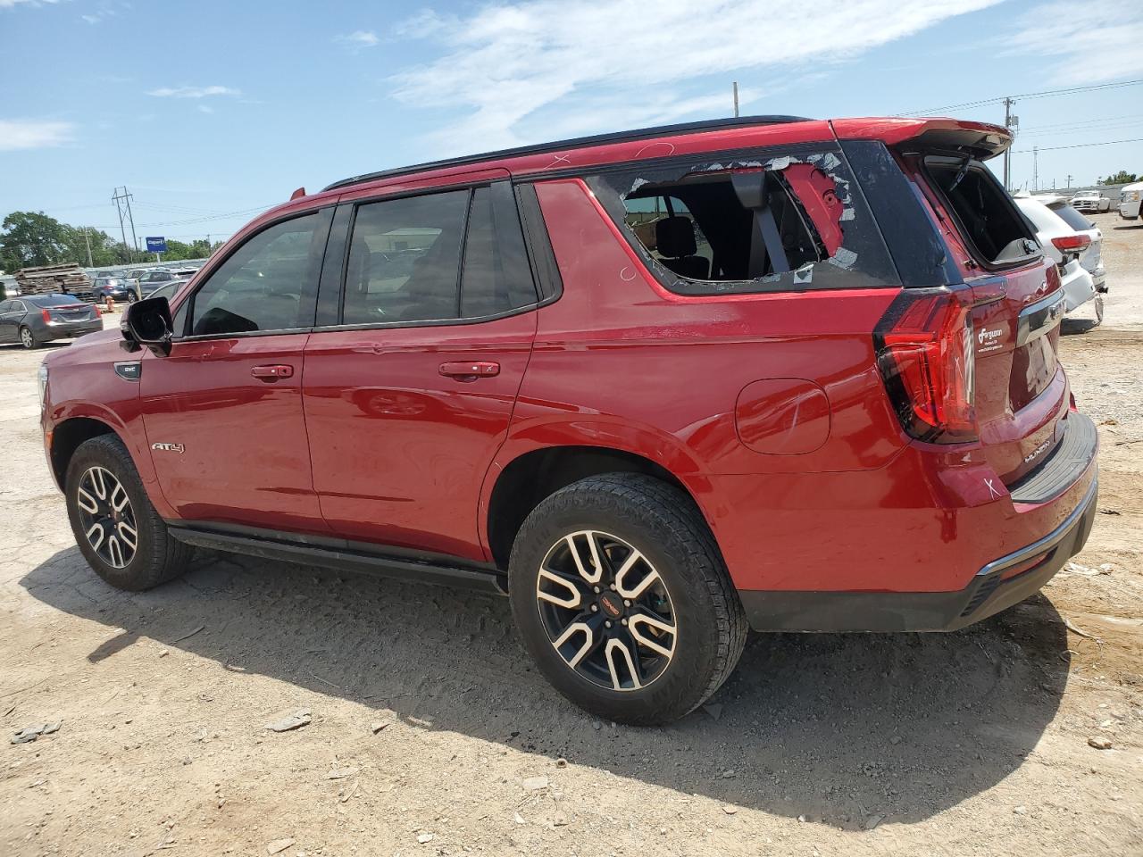 Автомобіль GMC YUKON AT4 2023 | GrandCar Автомобіль GMC YUKON AT4 2023 | GrandCar