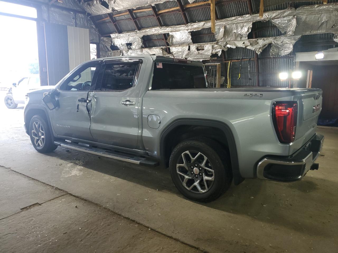 Автомобиль GMC SIERRA K1500 SLT 2023 | GrandCar Автомобиль GMC SIERRA K1500 SLT 2023 | GrandCar