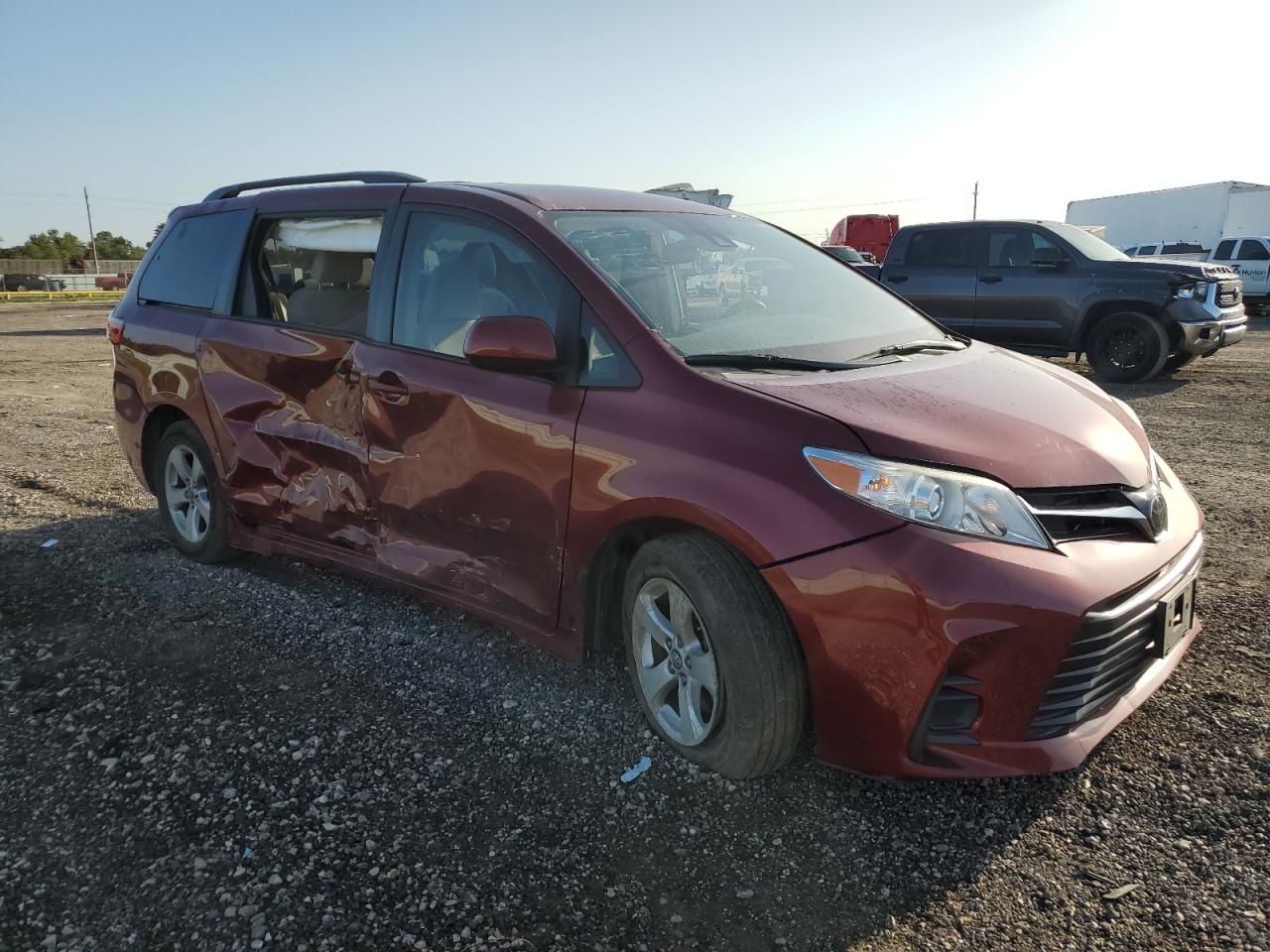 Автомобіль TOYOTA SIENNA LE 2020 | GrandCar Автомобіль TOYOTA SIENNA LE 2020 | GrandCar