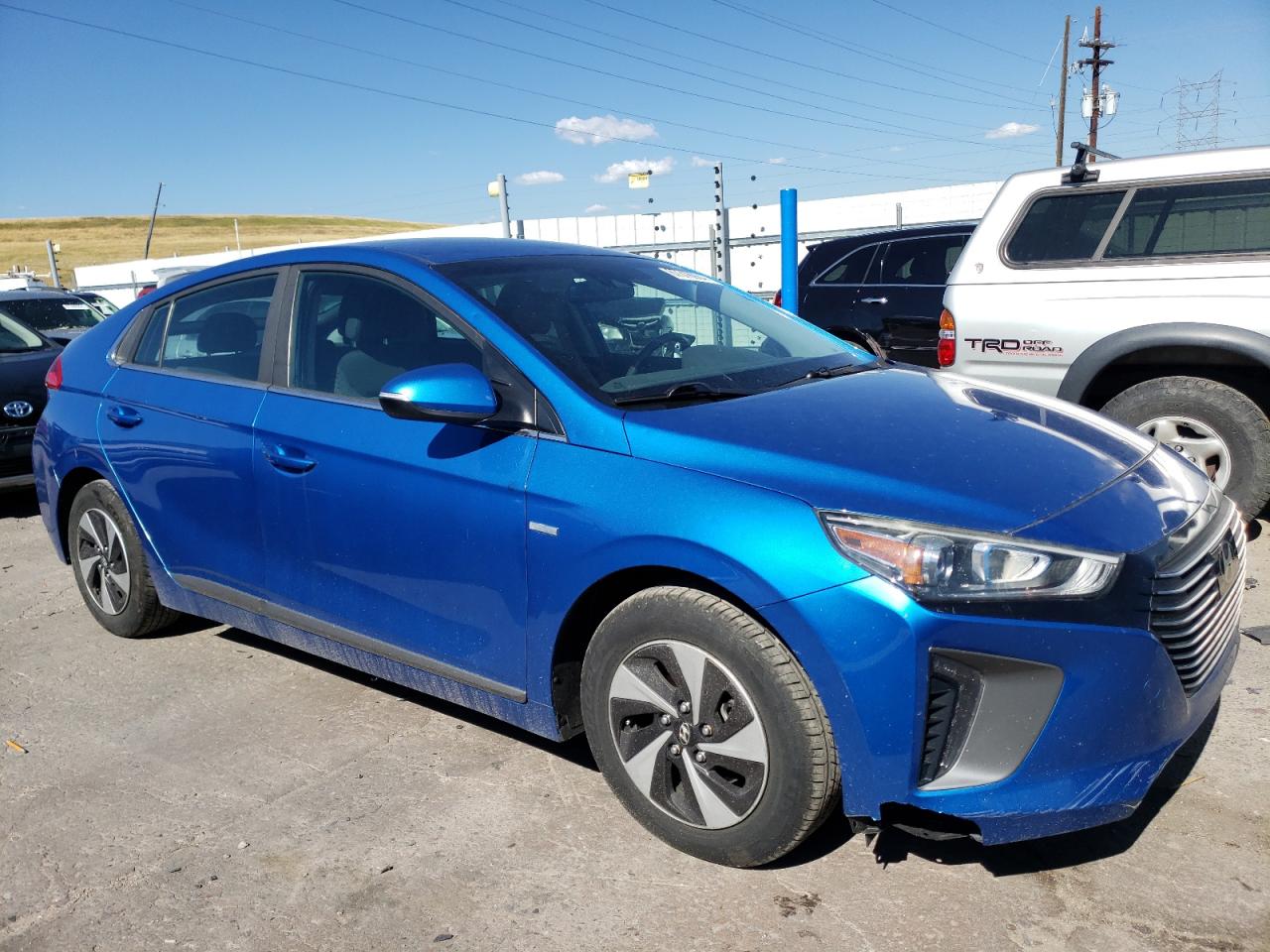 Автомобиль HYUNDAI IONIQ SEL 2018 | GrandCar Автомобиль HYUNDAI IONIQ SEL 2018 | GrandCar