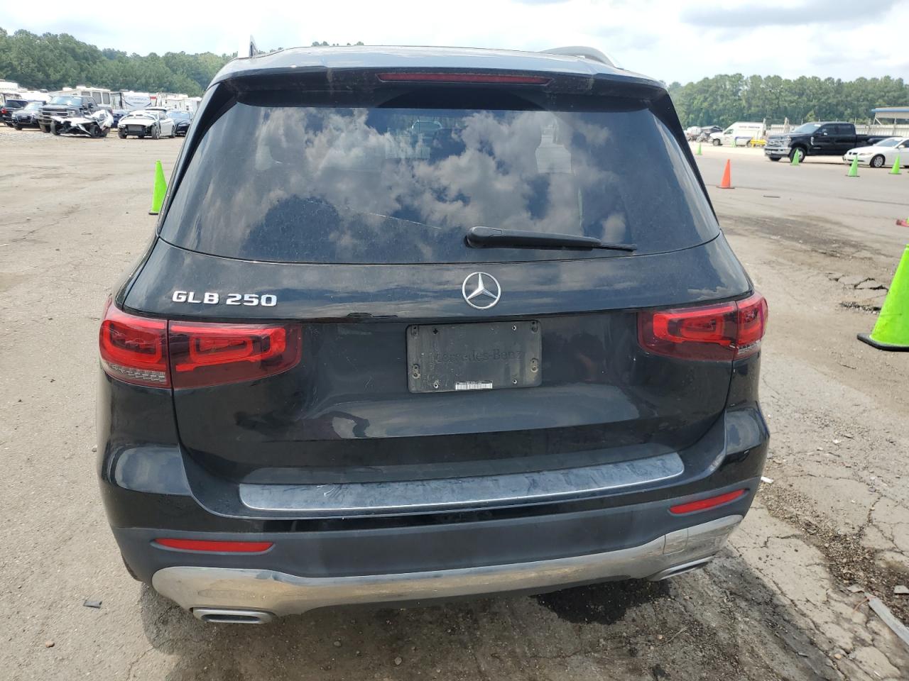 Автомобіль MERCEDES-BENZ GLB 250 2020 | GrandCar Автомобіль MERCEDES-BENZ GLB 250 2020 | GrandCar