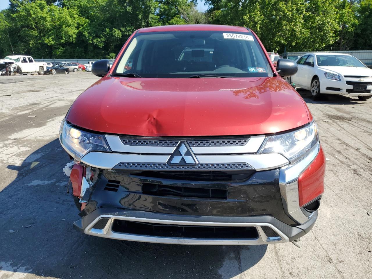 Автомобіль MITSUBISHI OUTLANDER SE 2019 | GrandCar Автомобіль MITSUBISHI OUTLANDER SE 2019 | GrandCar