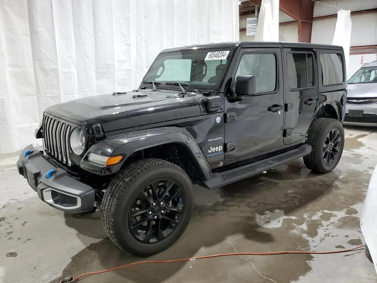 Автомобіль JEEP WRANGLER SAHARA 4XE 2023 | GrandCar