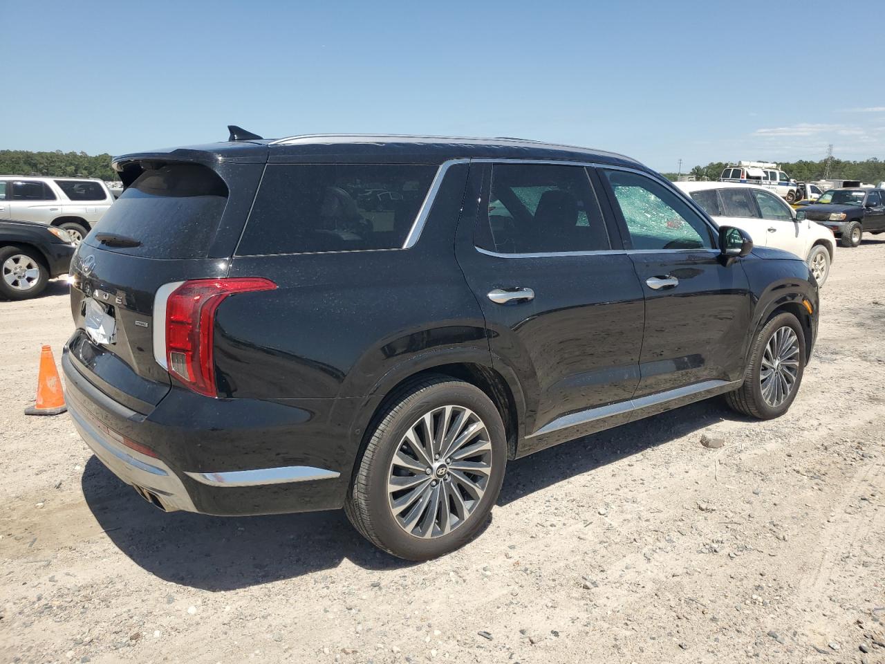 Автомобіль HYUNDAI PALISADE CALLIGRAPHY 2024 | GrandCar Автомобіль HYUNDAI PALISADE CALLIGRAPHY 2024 | GrandCar