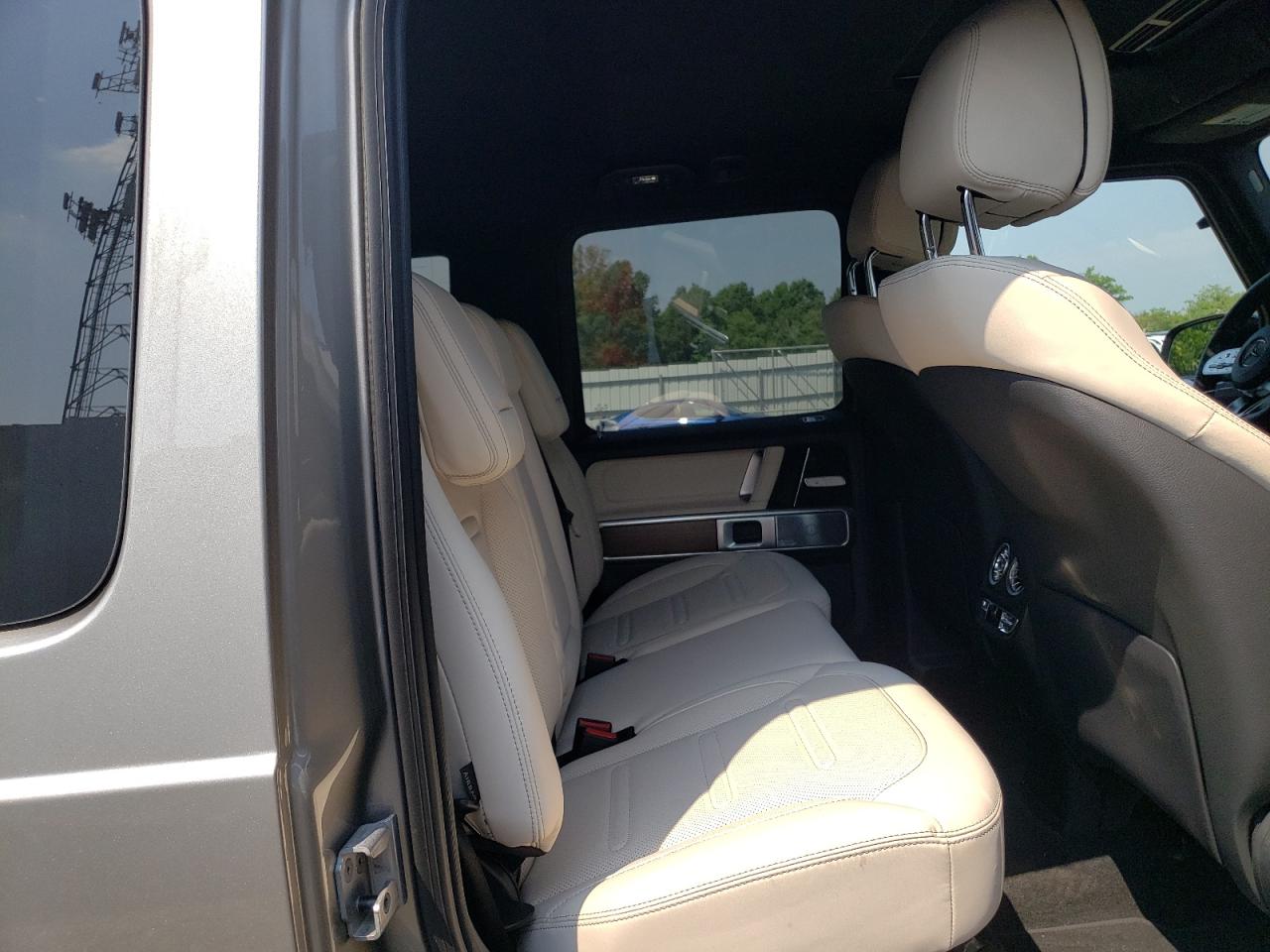 Автомобіль MERCEDES-BENZ G 550 2024 | GrandCar Автомобіль MERCEDES-BENZ G 550 2024 | GrandCar