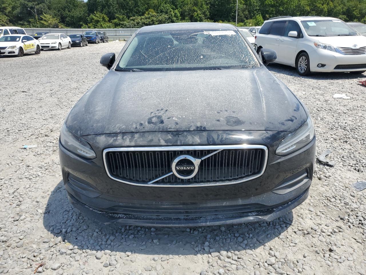 Автомобіль VOLVO S90 T5 MOMENTUM 2018 | GrandCar Автомобіль VOLVO S90 T5 MOMENTUM 2018 | GrandCar