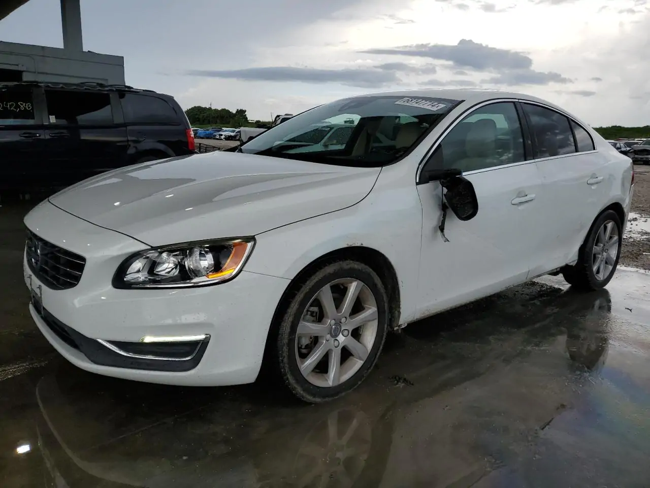 Автомобіль VOLVO S60 PREMIER 2016 | GrandCar Автомобіль VOLVO S60 PREMIER 2016 | GrandCar