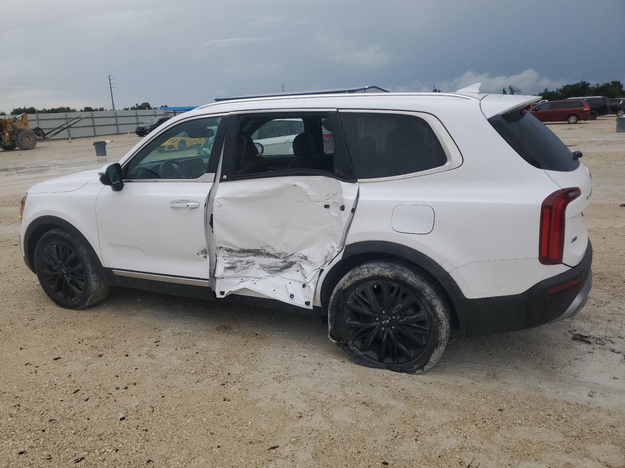 Автомобиль KIA TELLURIDE SX 2021 | GrandCar Автомобиль KIA TELLURIDE SX 2021 | GrandCar