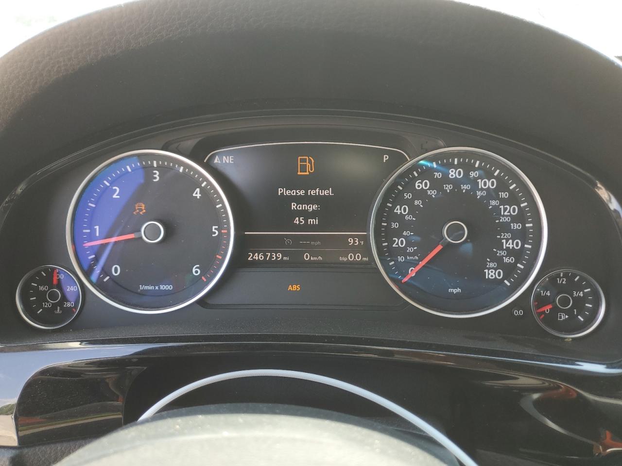 Автомобіль VOLKSWAGEN TOUAREG V6 TDI 2014 | GrandCar Автомобіль VOLKSWAGEN TOUAREG V6 TDI 2014 | GrandCar
