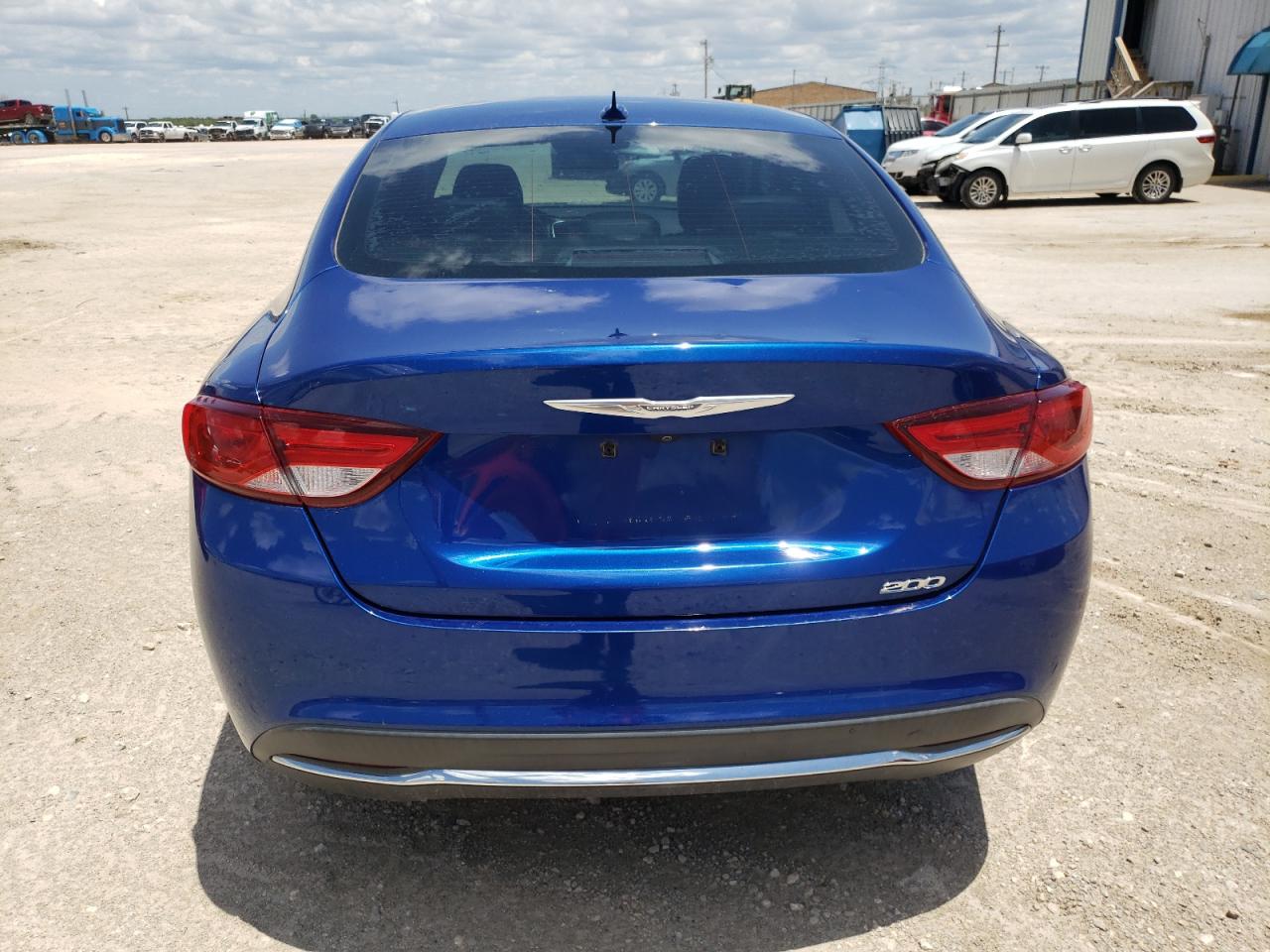 Автомобіль CHRYSLER 200 LIMITED 2017 | GrandCar Автомобіль CHRYSLER 200 LIMITED 2017 | GrandCar