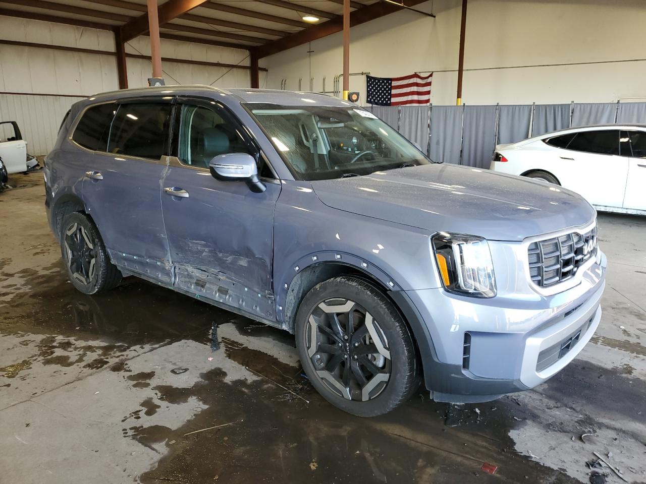 Автомобиль KIA TELLURIDE S 2023 | GrandCar Автомобиль KIA TELLURIDE S 2023 | GrandCar