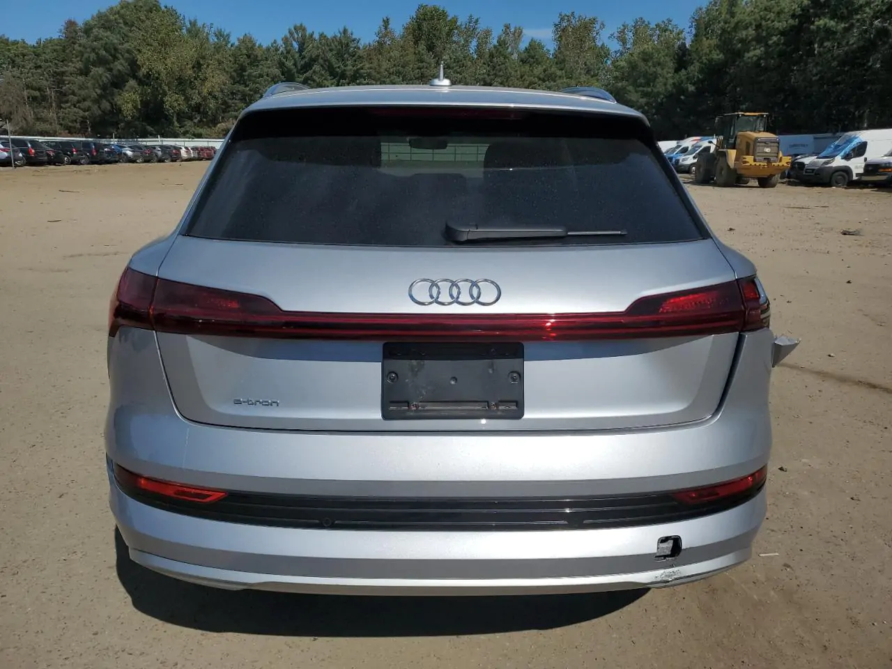 Автомобіль AUDI E-TRON PREMIUM PLUS 2019 | GrandCar Автомобіль AUDI E-TRON PREMIUM PLUS 2019 | GrandCar