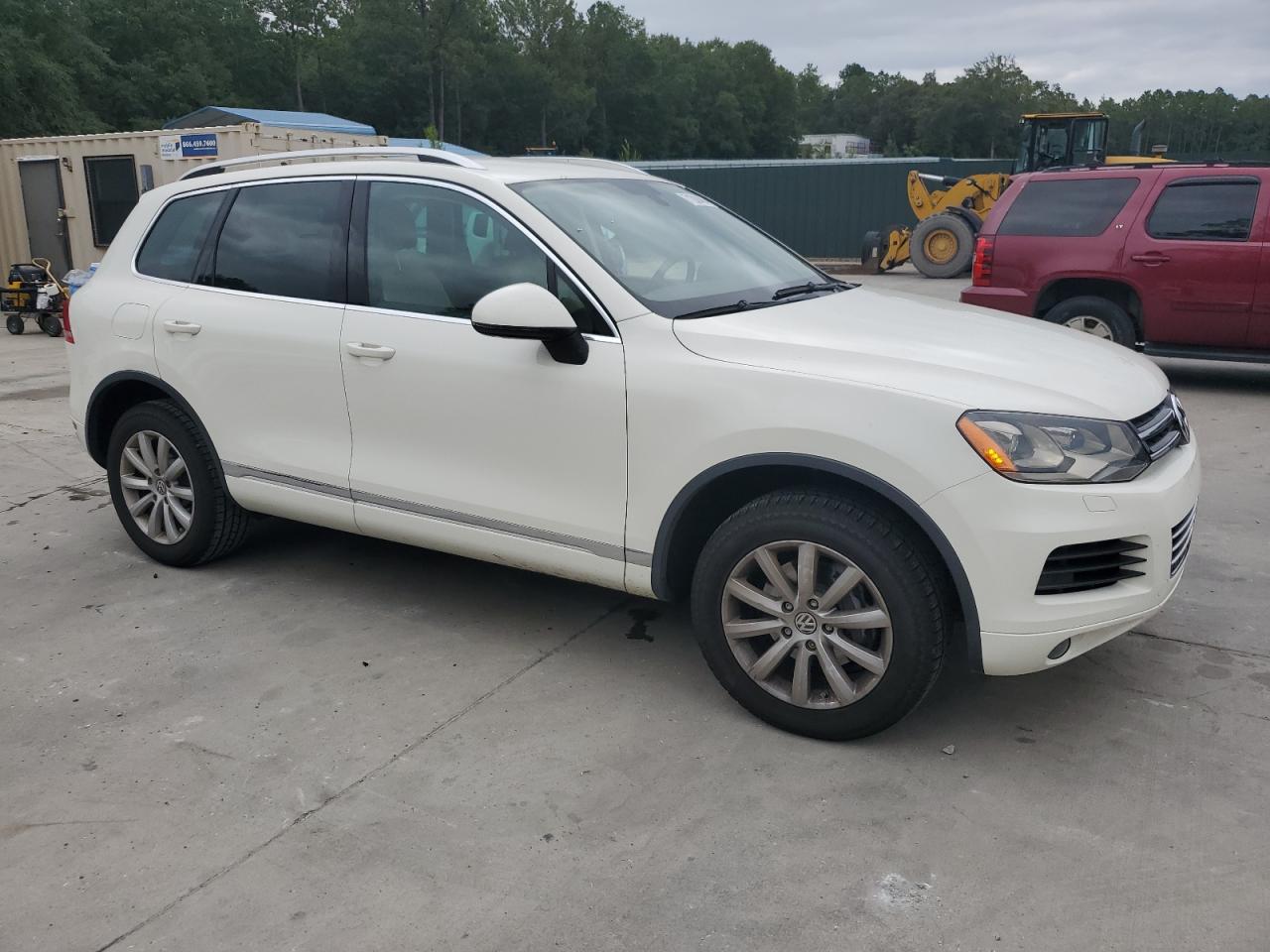 Автомобіль VOLKSWAGEN TOUAREG V6 2012 | GrandCar Автомобіль VOLKSWAGEN TOUAREG V6 2012 | GrandCar