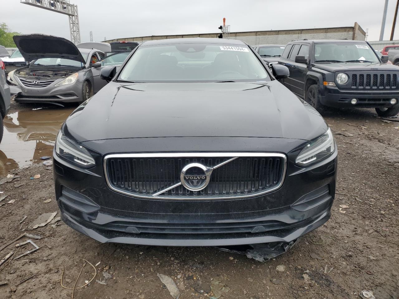 Автомобіль VOLVO S90 T5 MOMENTUM 2018 | GrandCar Автомобіль VOLVO S90 T5 MOMENTUM 2018 | GrandCar
