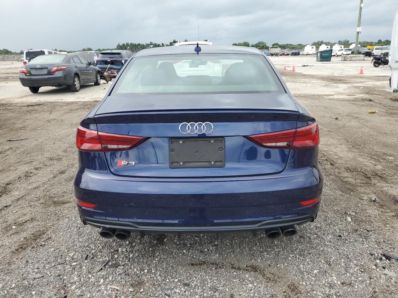 Автомобіль AUDI S3 PREMIUM PLUS 2018 | GrandCar Автомобіль AUDI S3 PREMIUM PLUS 2018 | GrandCar