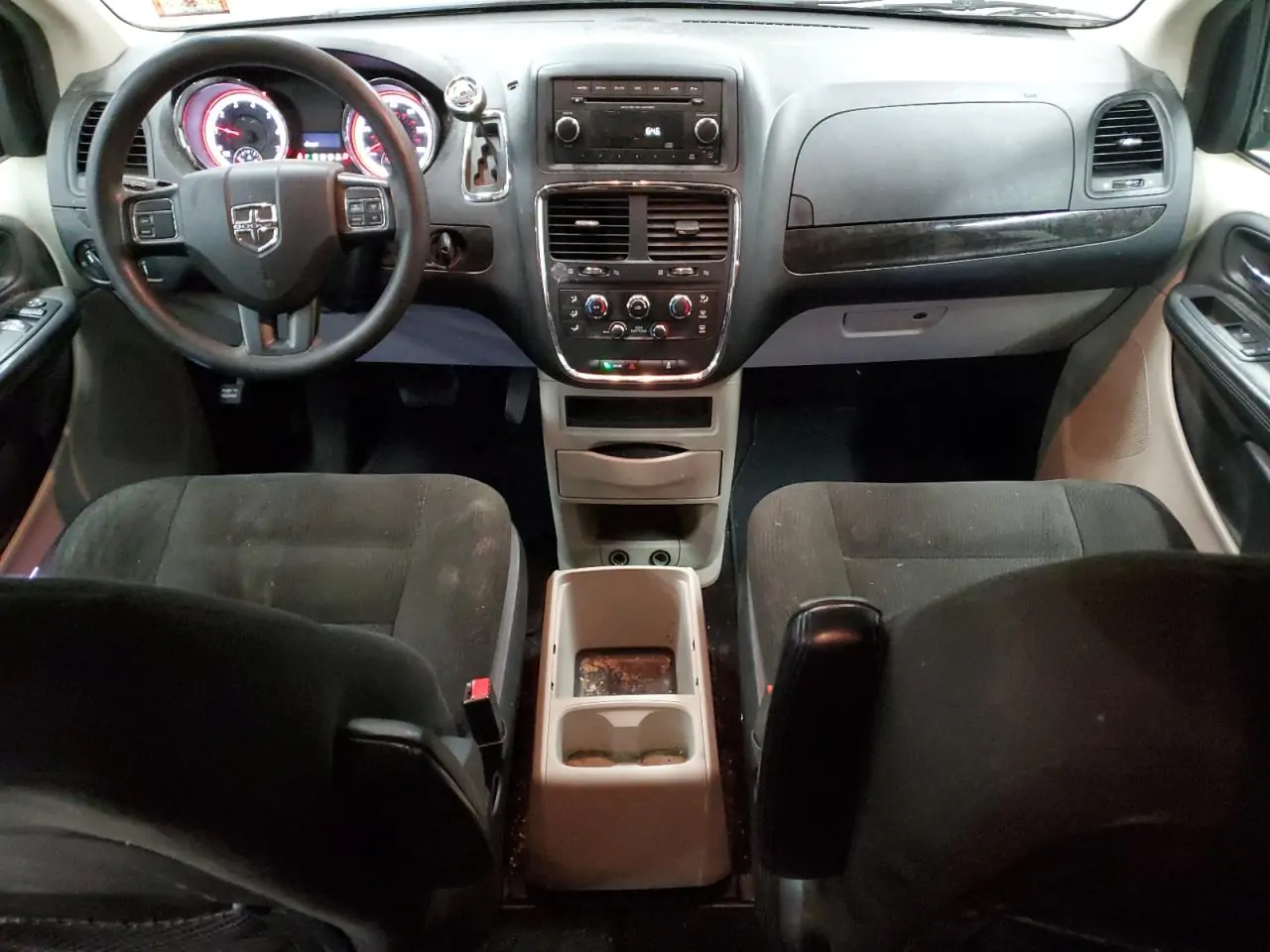 Автомобіль DODGE GRAND CARAVAN SE 2015 | GrandCar Автомобіль DODGE GRAND CARAVAN SE 2015 | GrandCar