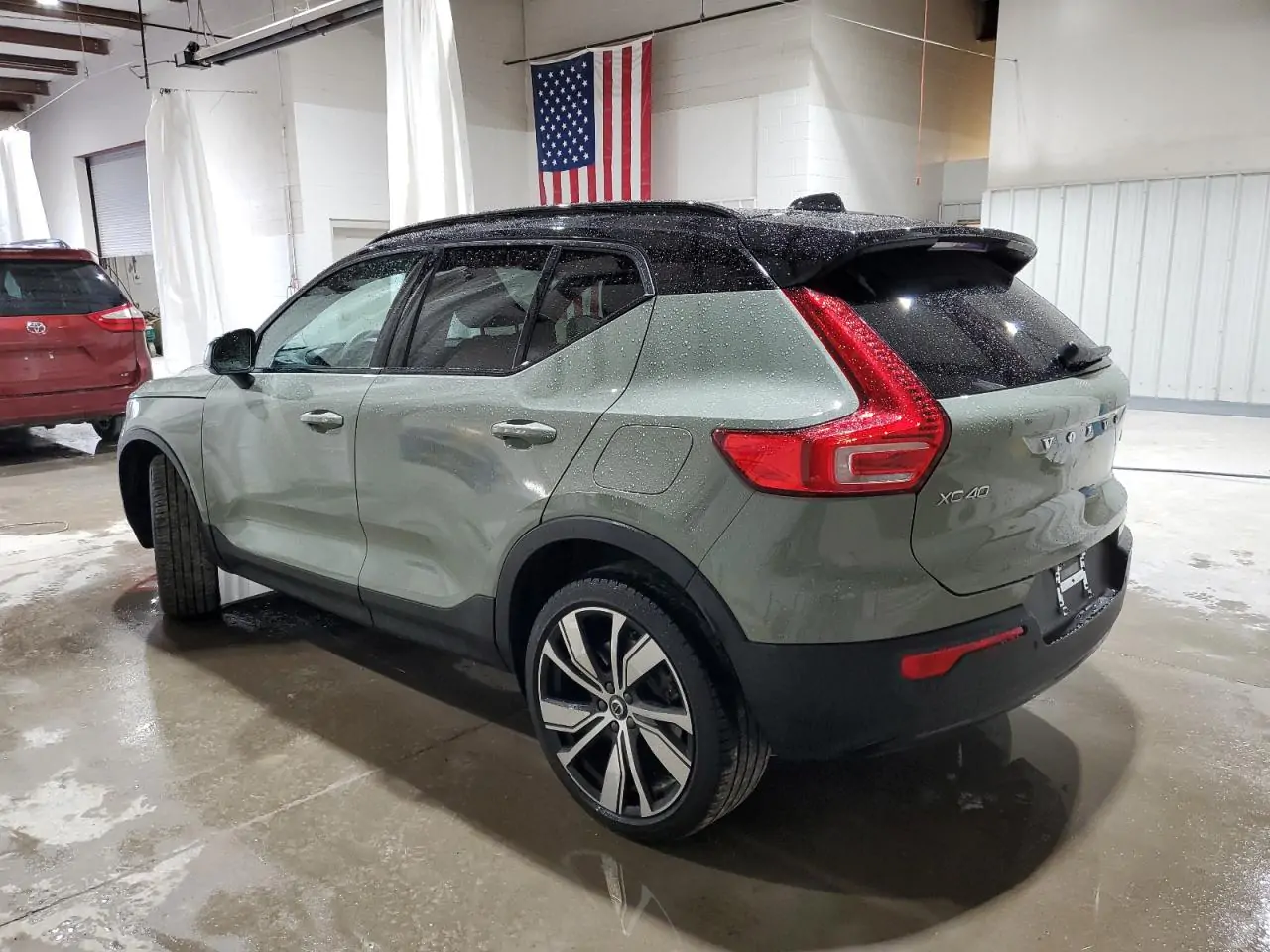 Автомобіль VOLVO XC40 P8 RECHARGE ULTIMATE 2022 | GrandCar Автомобіль VOLVO XC40 P8 RECHARGE ULTIMATE 2022 | GrandCar