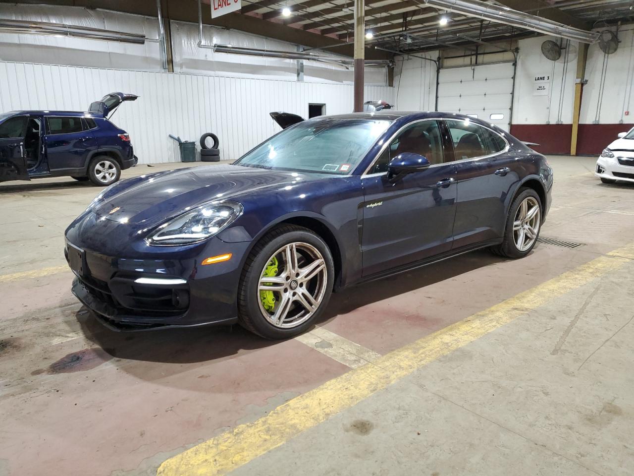 Автомобиль PORSCHE PANAMERA 4S E-HYBRID 2023 | GrandCar