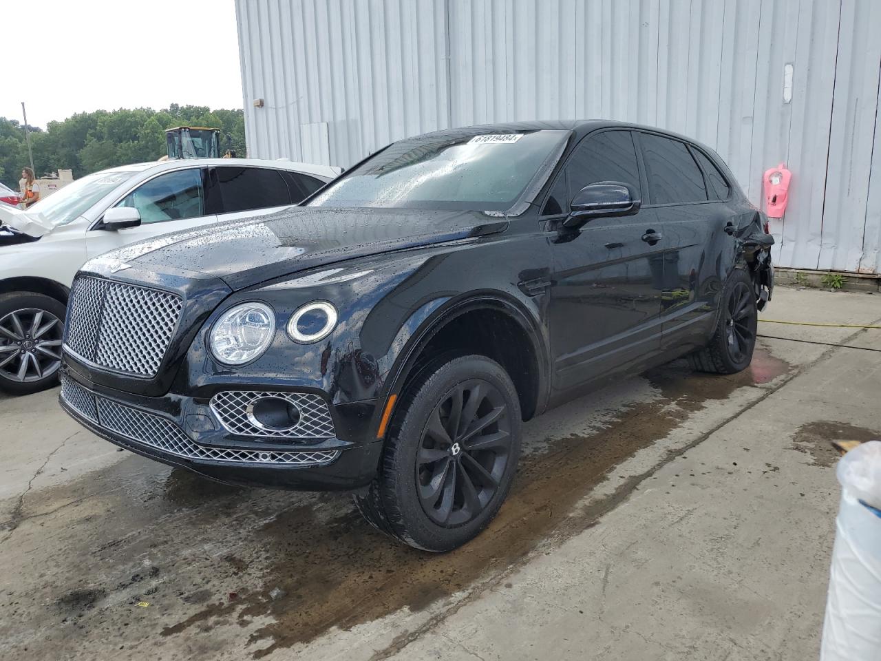 Автомобиль BENTLEY BENTAYGA 2018 | GrandCar