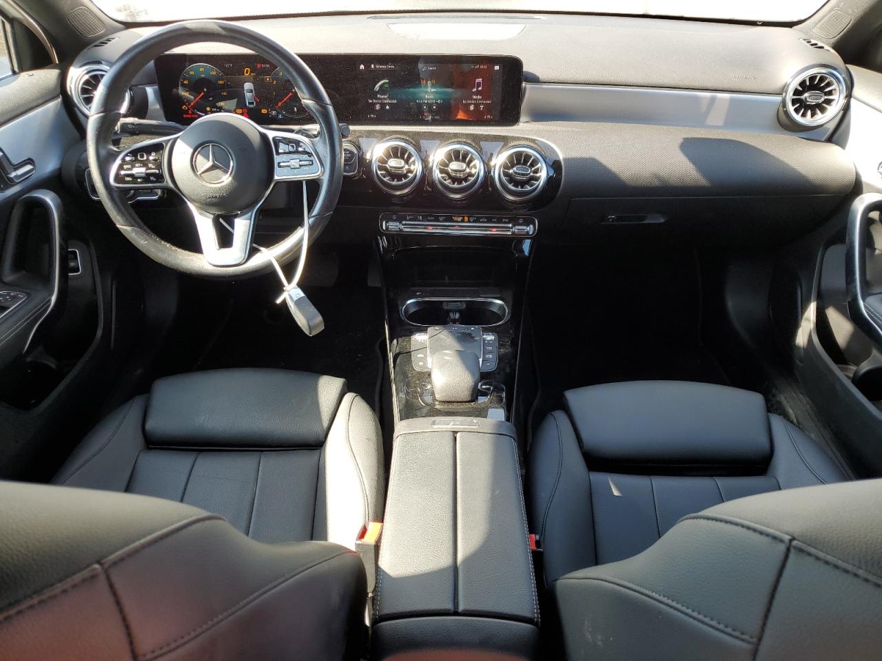 Автомобіль MERCEDES-BENZ A 220 2022 | GrandCar Автомобіль MERCEDES-BENZ A 220 2022 | GrandCar