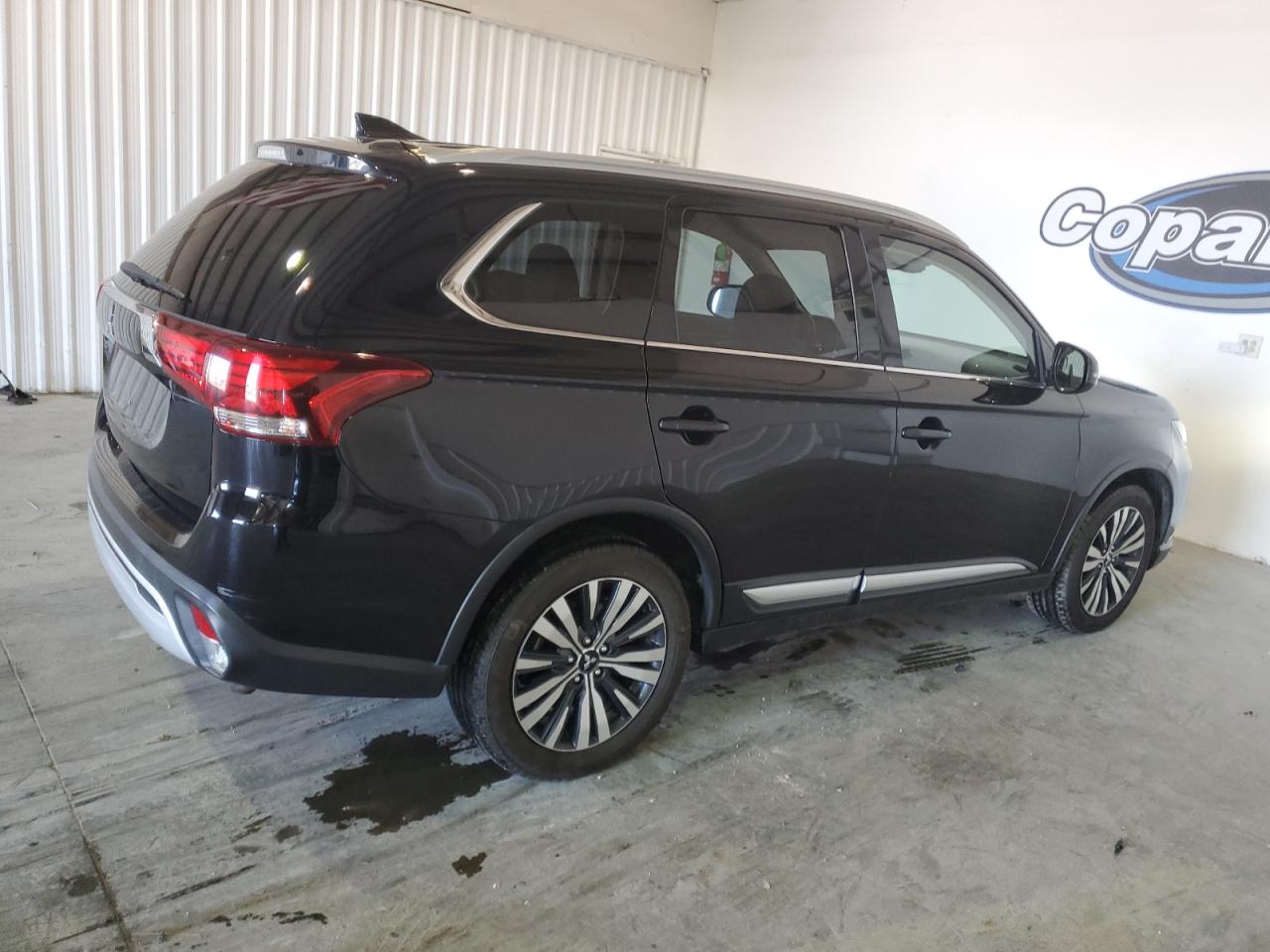 Автомобіль MITSUBISHI OUTLANDER SE 2020 | GrandCar Автомобіль MITSUBISHI OUTLANDER SE 2020 | GrandCar