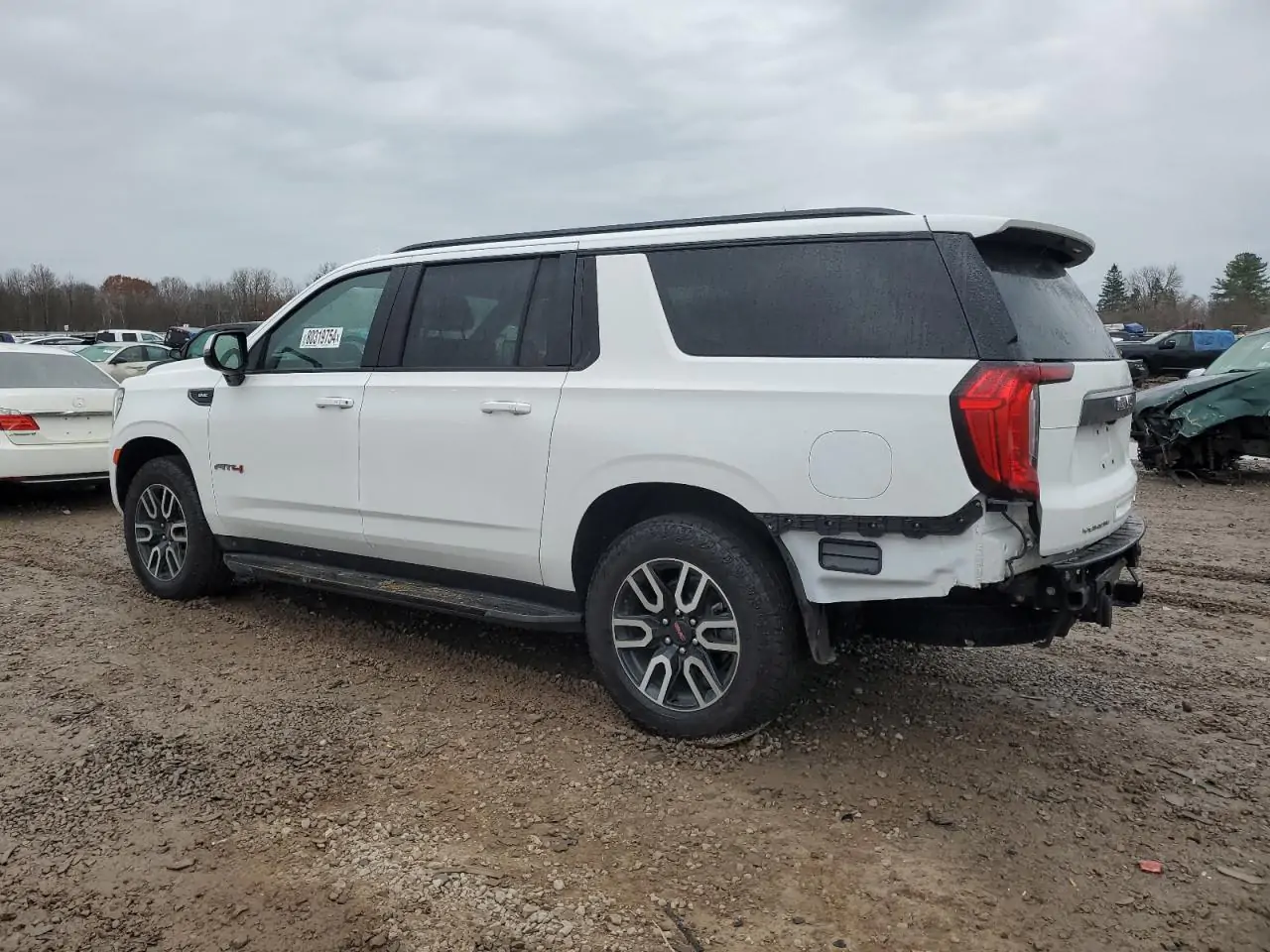 Автомобіль GMC YUKON XL K1500 AT4 2024 | GrandCar Автомобіль GMC YUKON XL K1500 AT4 2024 | GrandCar