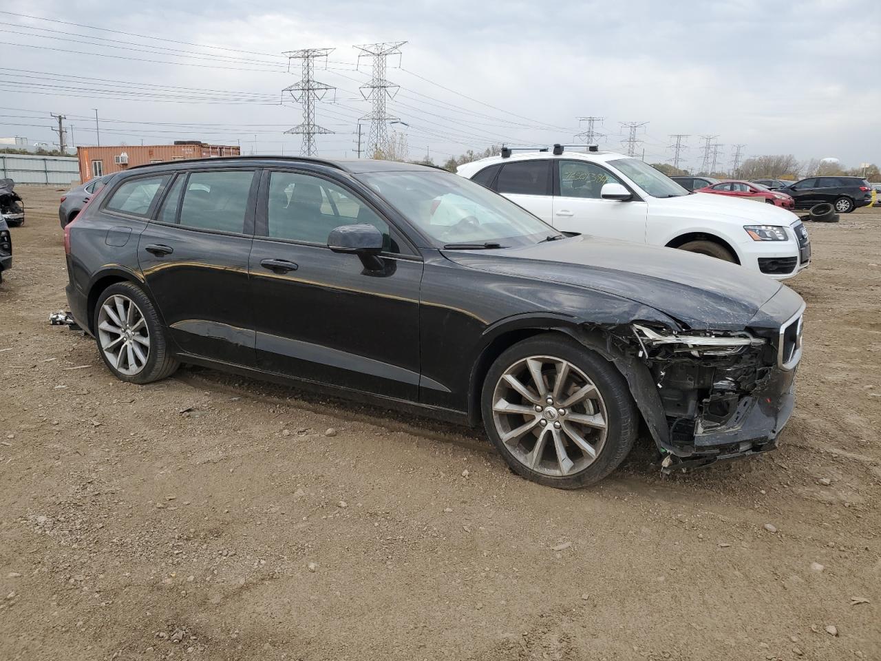 Автомобіль VOLVO V60 T5 MOMENTUM 2020 | GrandCar Автомобіль VOLVO V60 T5 MOMENTUM 2020 | GrandCar