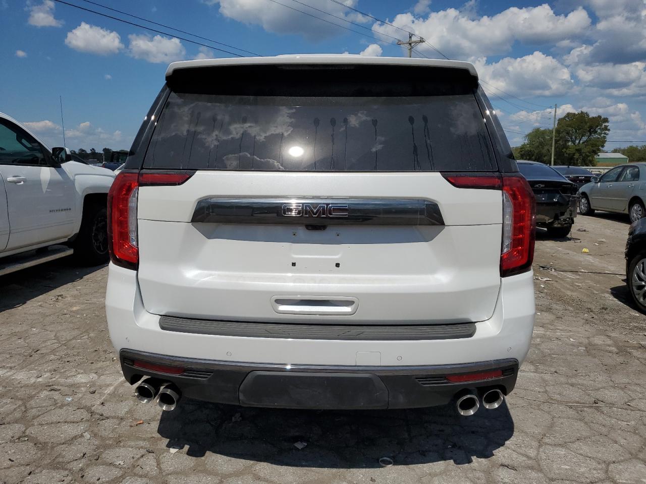 Автомобіль GMC YUKON XL DENALI ULTIMATE 2023 | GrandCar Автомобіль GMC YUKON XL DENALI ULTIMATE 2023 | GrandCar