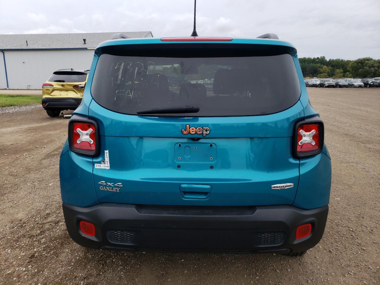 Автомобіль JEEP RENEGADE LATITUDE 2021 | GrandCar Автомобіль JEEP RENEGADE LATITUDE 2021 | GrandCar