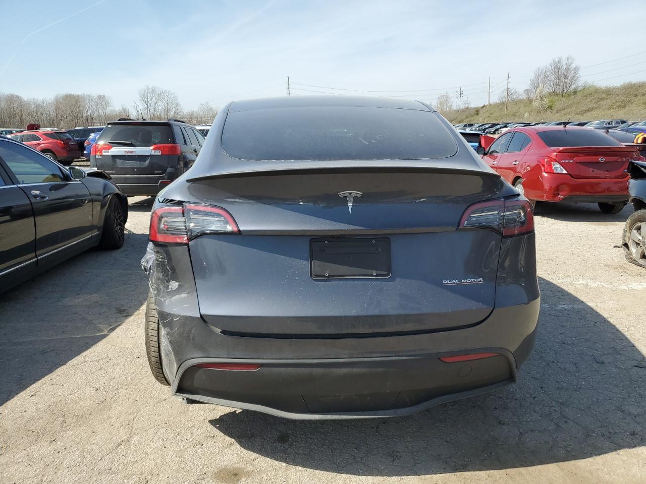 Автомобіль TESLA MODEL Y 2023 | GrandCar Автомобіль TESLA MODEL Y 2023 | GrandCar