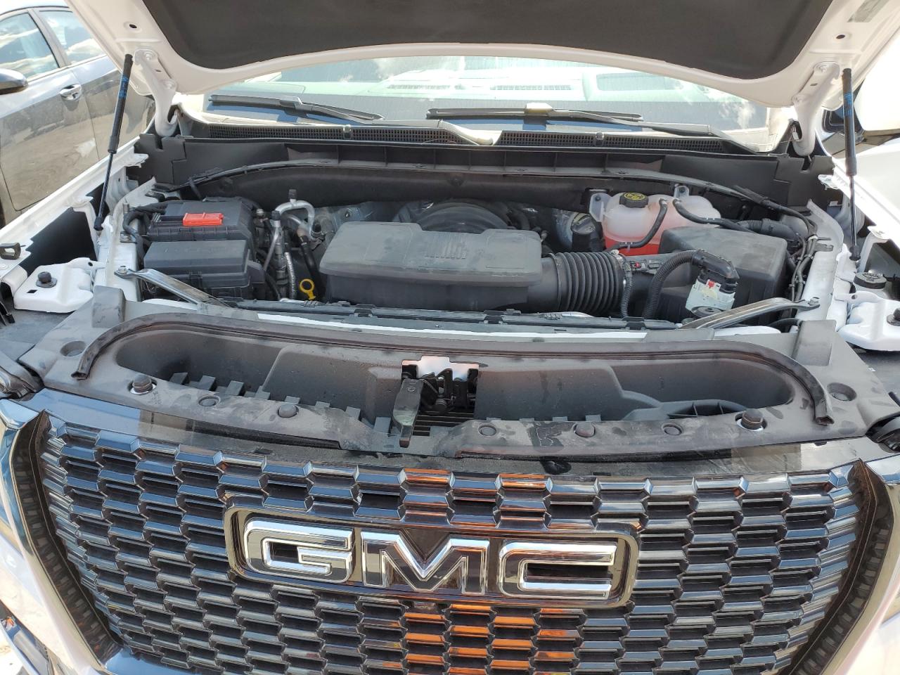 Автомобіль GMC YUKON XL DENALI ULTIMATE 2023 | GrandCar Автомобіль GMC YUKON XL DENALI ULTIMATE 2023 | GrandCar