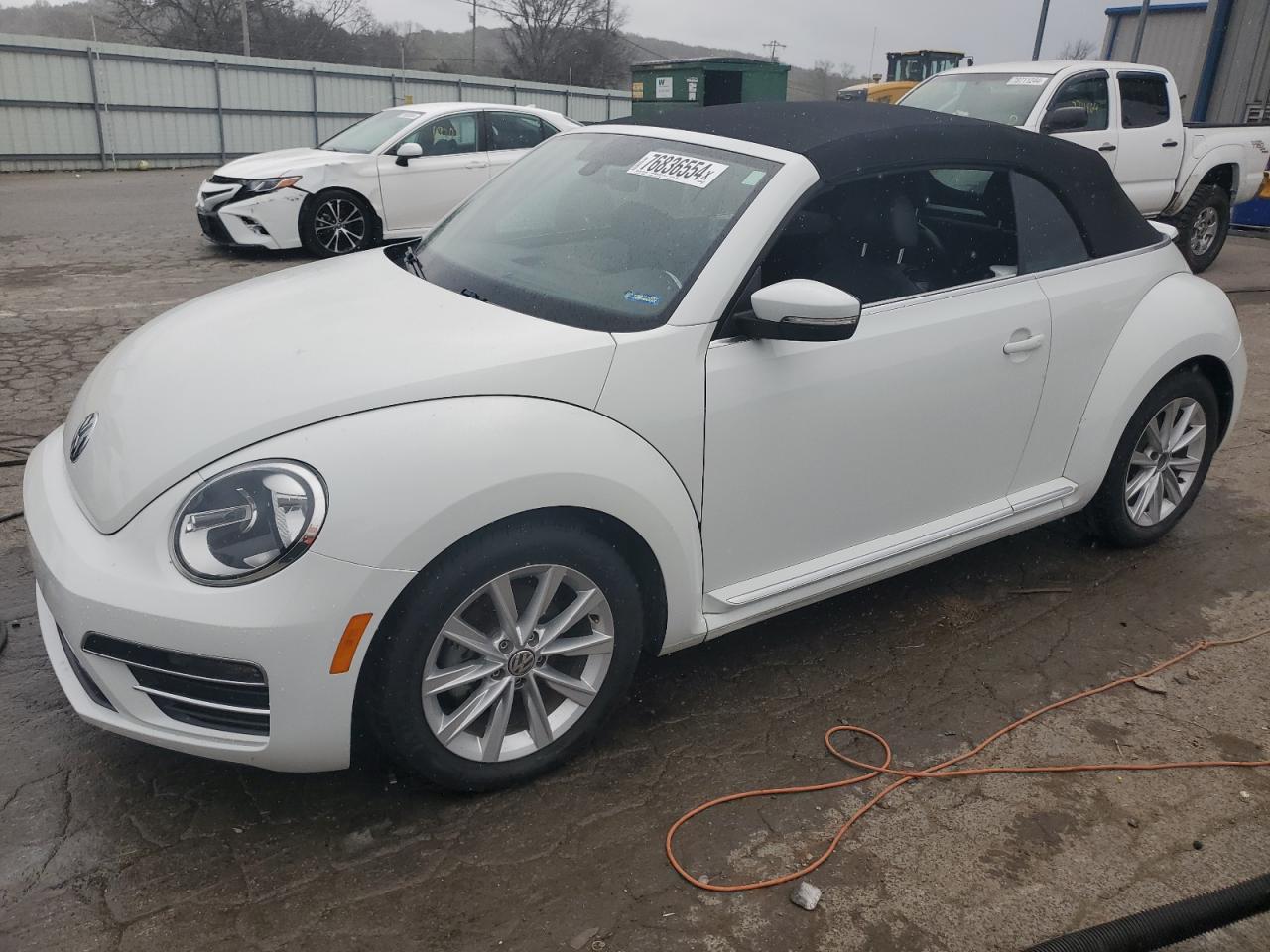 Автомобіль VOLKSWAGEN BEETLE S 2019 | GrandCar