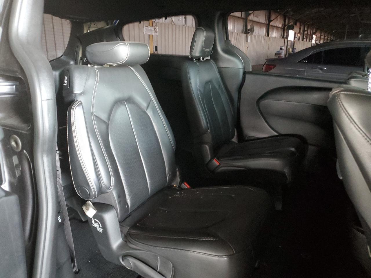 Автомобіль CHRYSLER PACIFICA TOURING L PLUS 2020 | GrandCar Автомобіль CHRYSLER PACIFICA TOURING L PLUS 2020 | GrandCar