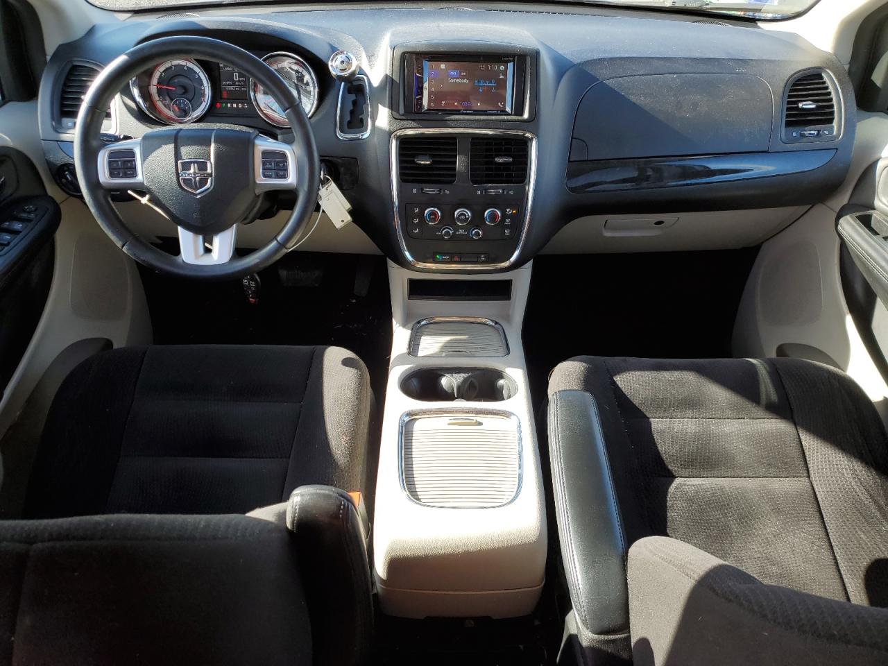 Автомобіль DODGE GRAND CARAVAN SXT 2014 | GrandCar Автомобіль DODGE GRAND CARAVAN SXT 2014 | GrandCar