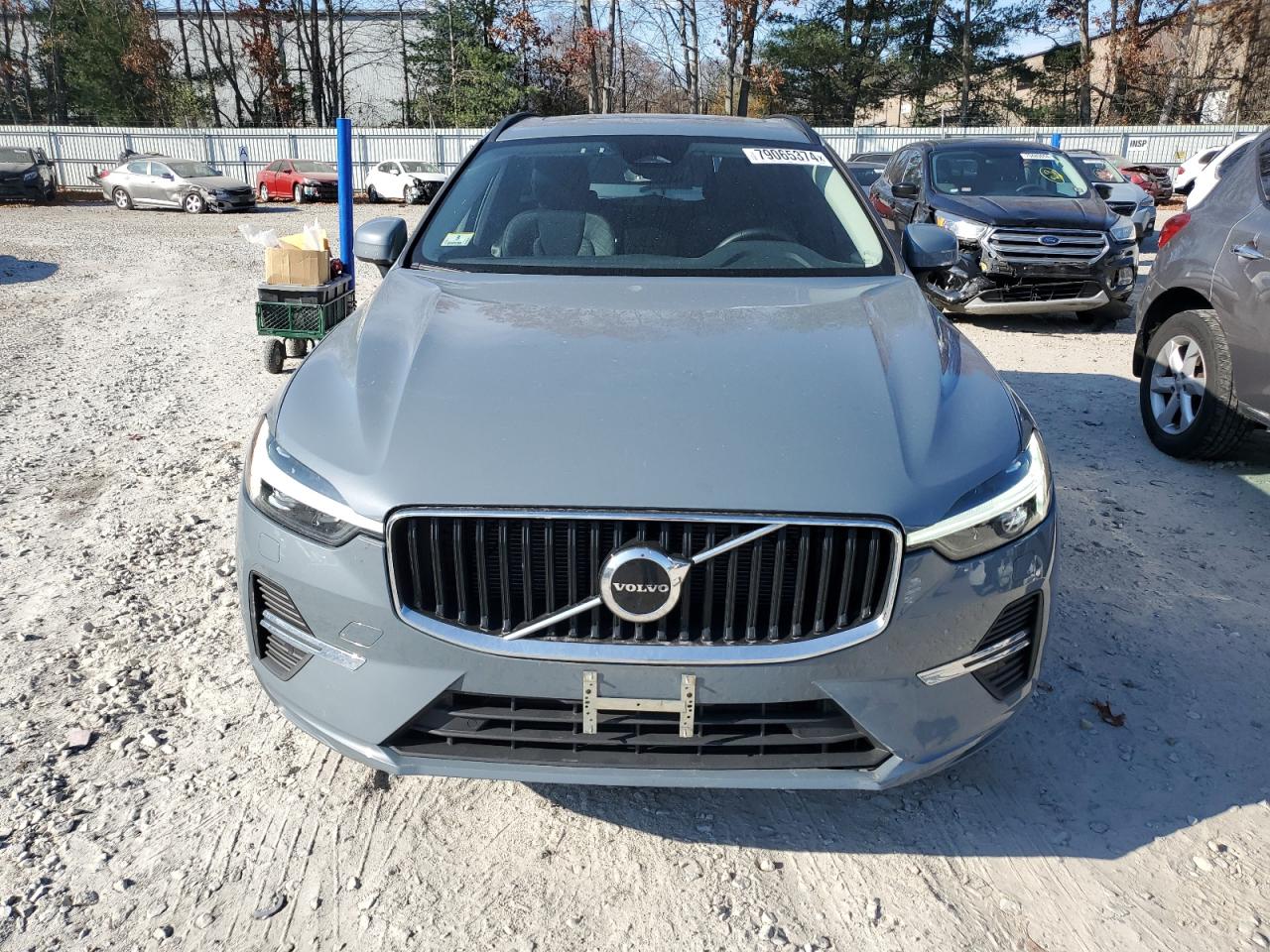 Автомобіль VOLVO XC60 B5 CORE 2023 | GrandCar Автомобіль VOLVO XC60 B5 CORE 2023 | GrandCar