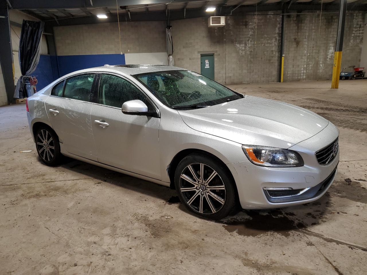 Автомобиль VOLVO S60 INSCRIPTION 2018 | GrandCar