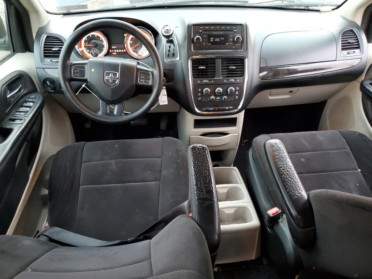 Автомобіль DODGE GRAND CARAVAN SE 2014 | GrandCar Автомобіль DODGE GRAND CARAVAN SE 2014 | GrandCar