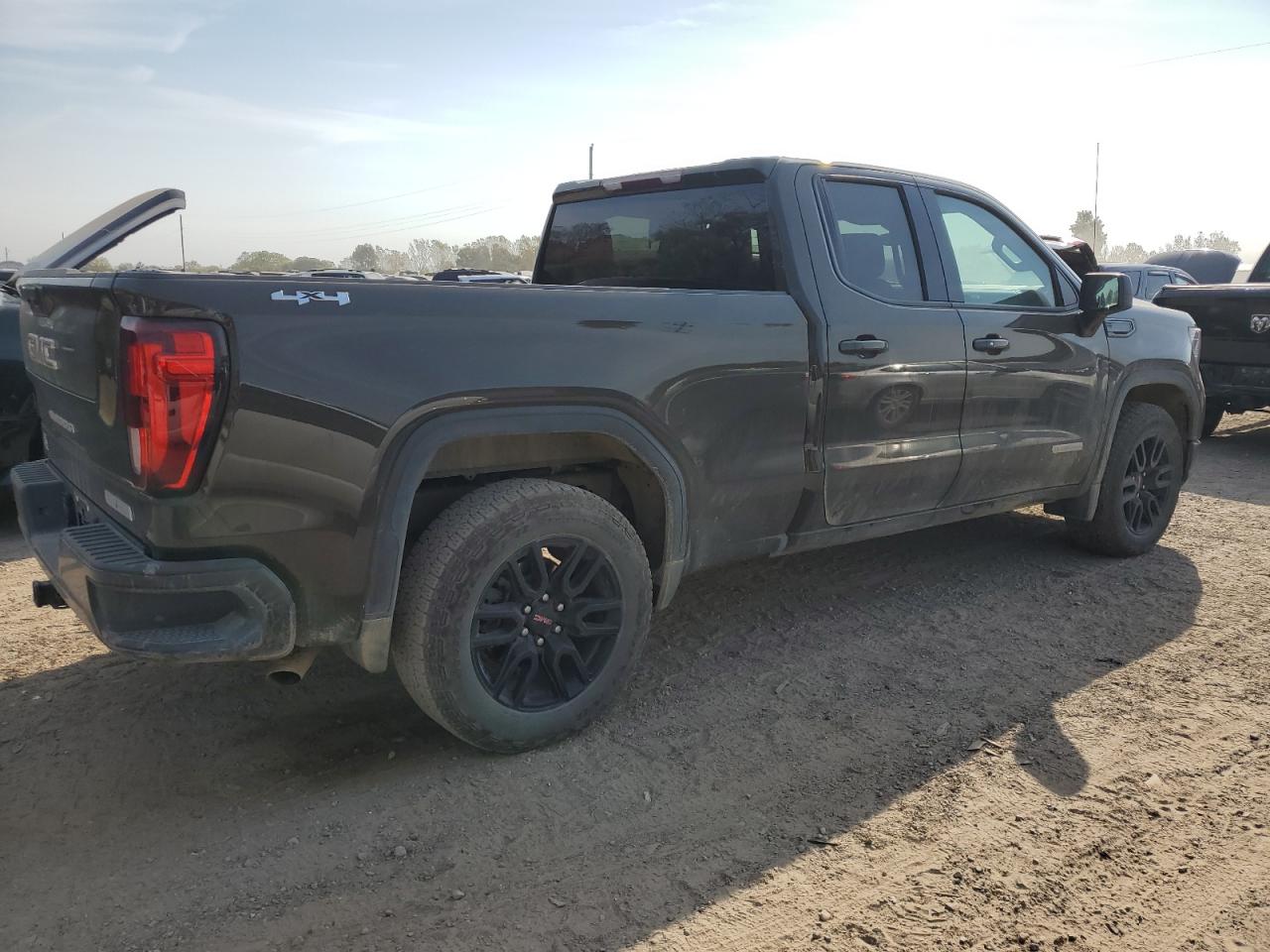 Автомобіль GMC SIERRA K1500 ELEVATION-L 2023 | GrandCar Автомобіль GMC SIERRA K1500 ELEVATION-L 2023 | GrandCar